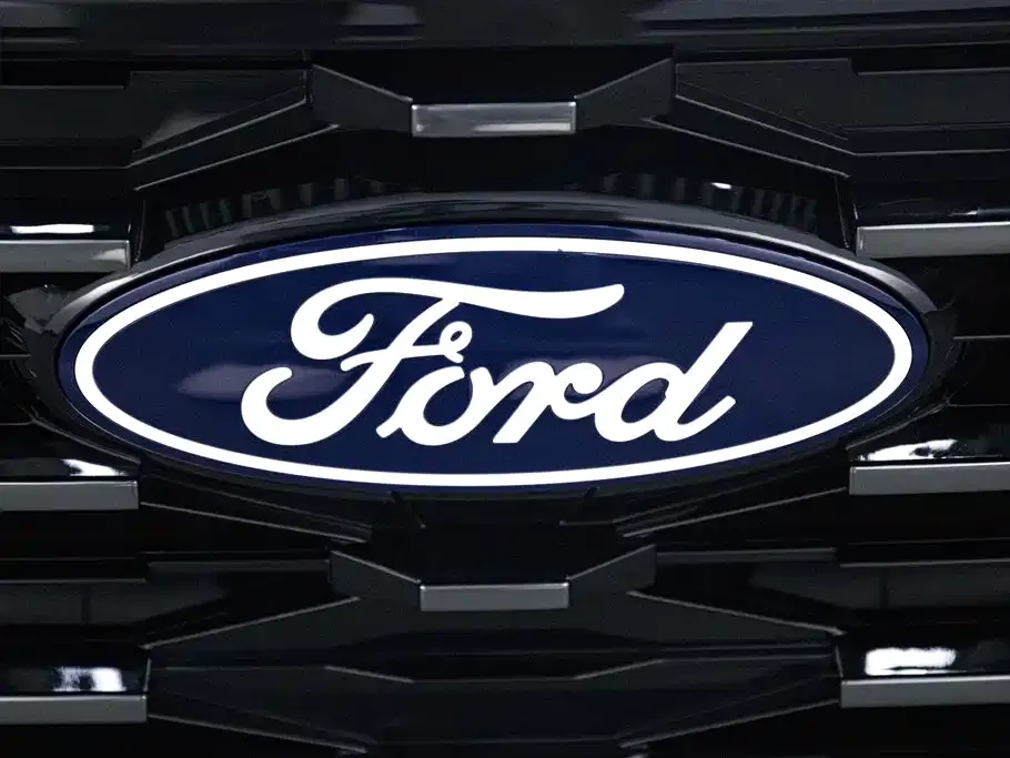 Ford Mondeo — фото 10