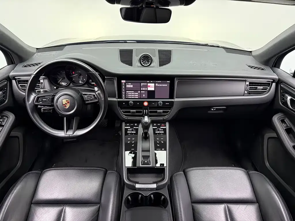 Porsche Macan — фото 6