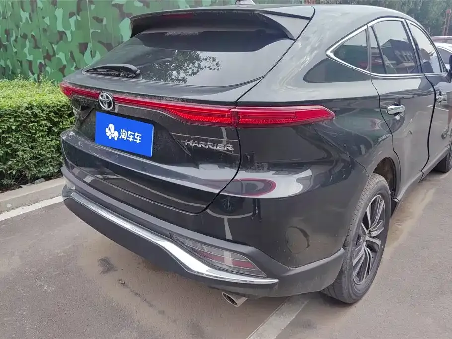 Toyota Harrier — фото 10