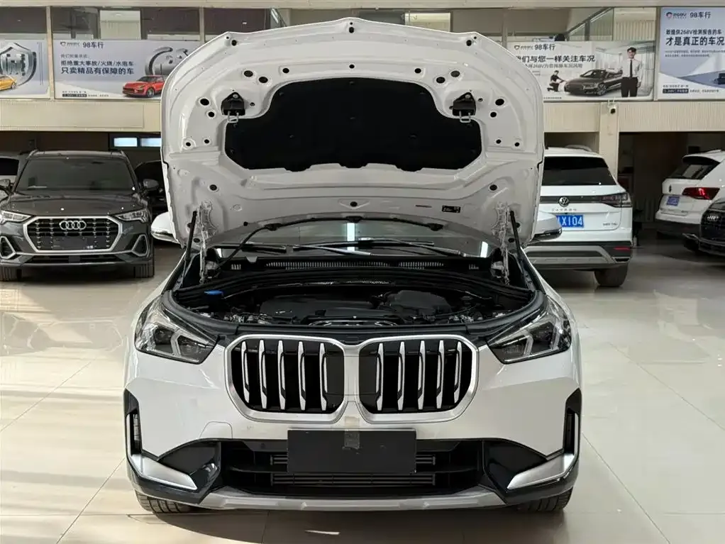 BMW X1 — фото 4