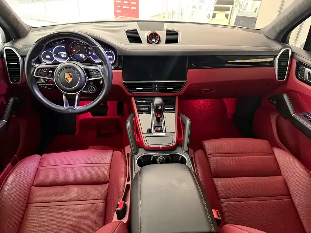 Porsche Cayenne Hybrid — фото 4