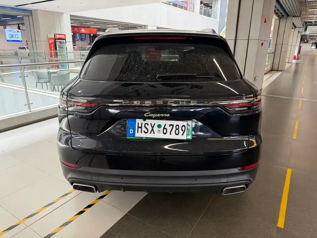 Porsche Cayenne Hybrid — фото 6