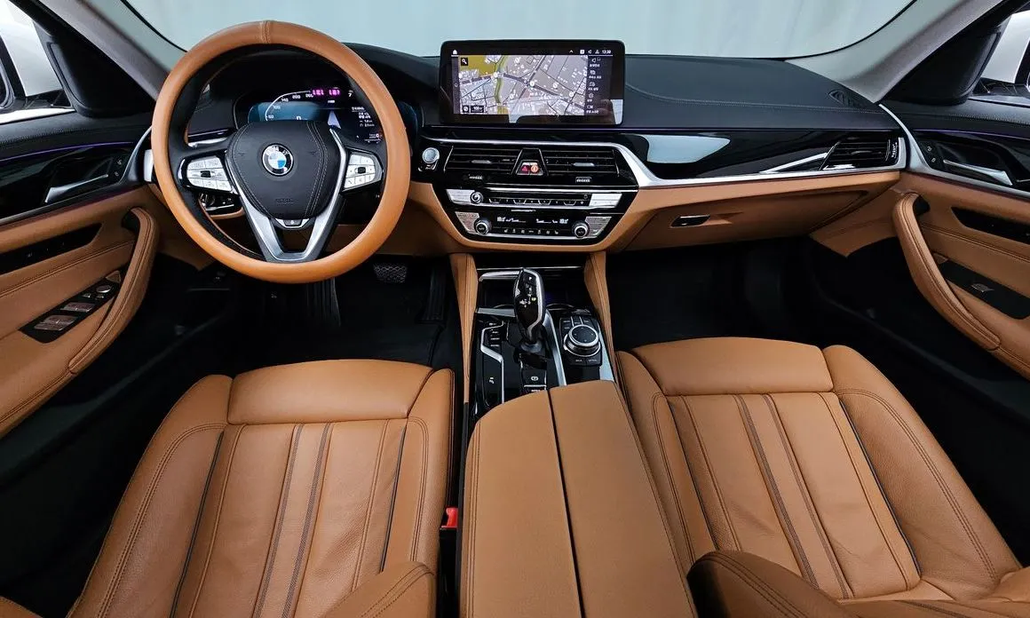 BMW 5-Series 2022 из KR, фото 6