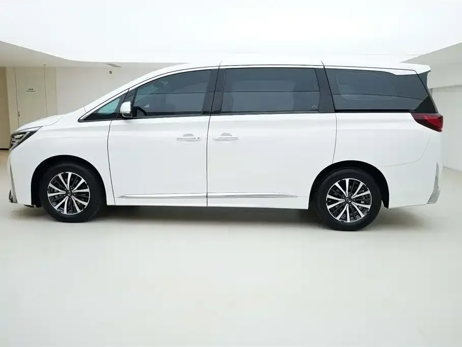 GAC Motor Trumpchi M8 — фото 4