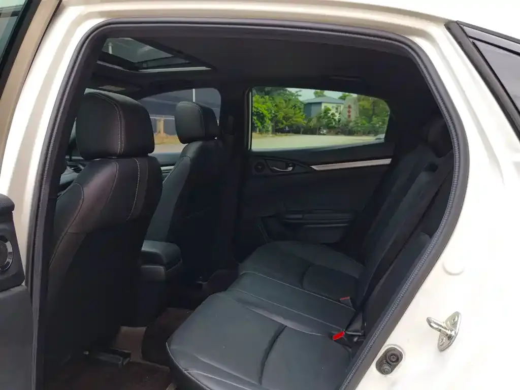 Honda Civic — фото 2