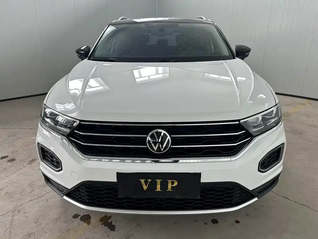 Volkswagen T-Roc — фото 4