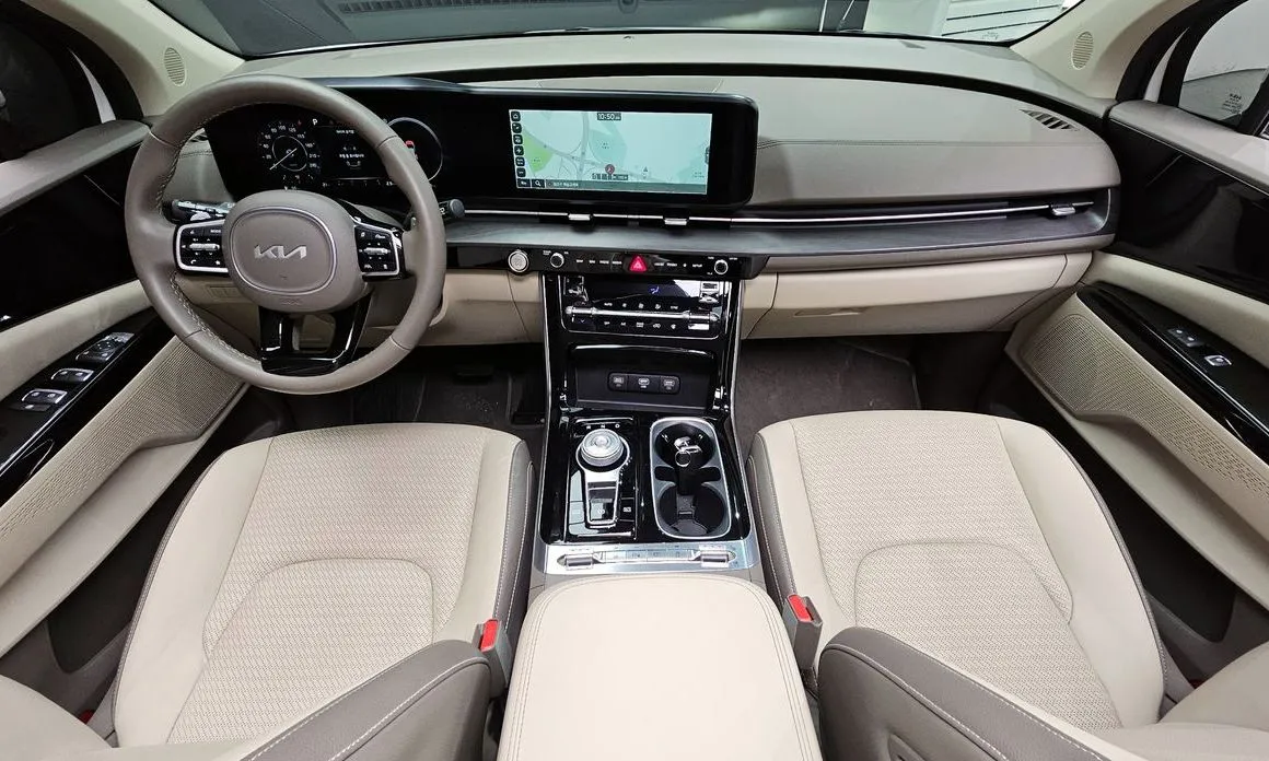 Kia Carnival 2023 из KR, фото 8