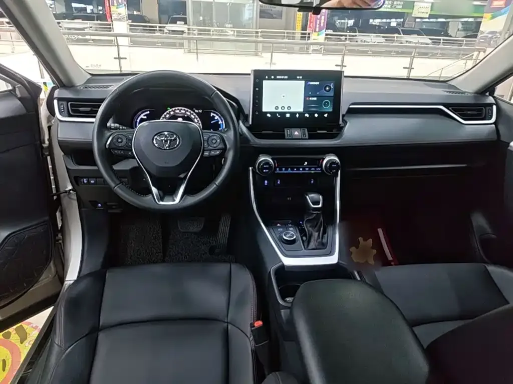 Toyota Wildlander New Energy 2022 из CN, фото 10