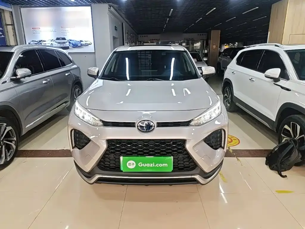Toyota Wildlander New Energy 2022 из CN, фото 4