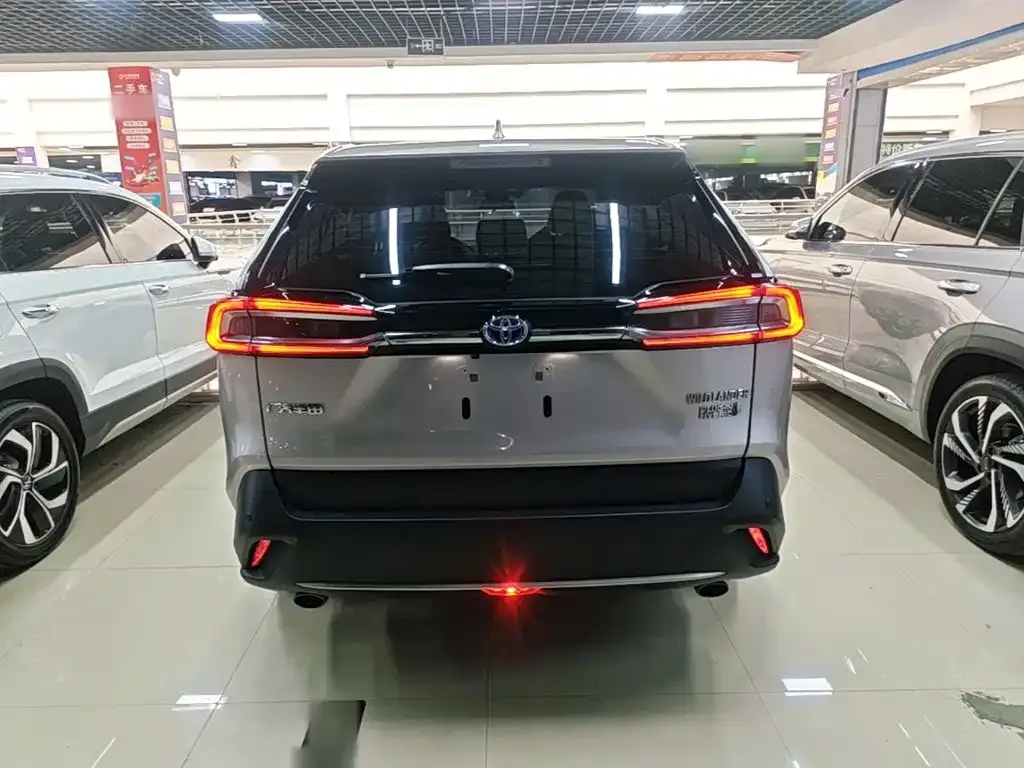 Toyota Wildlander New Energy 2022 из CN, фото 5