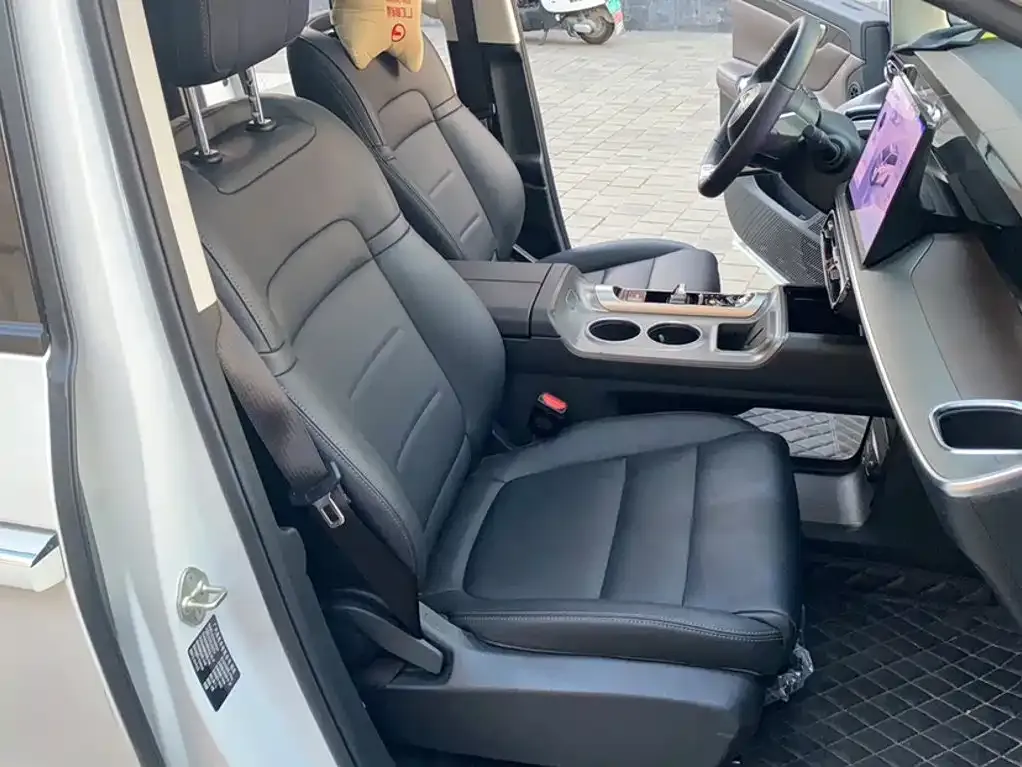 GAC Motor 传祺E8 PHEV 2024 из CN, фото 7