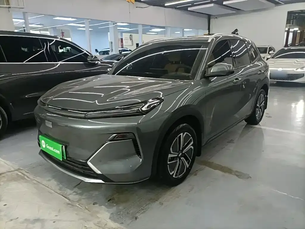 Geely Galaxy Xingjian 7 2025 из CN, фото 3