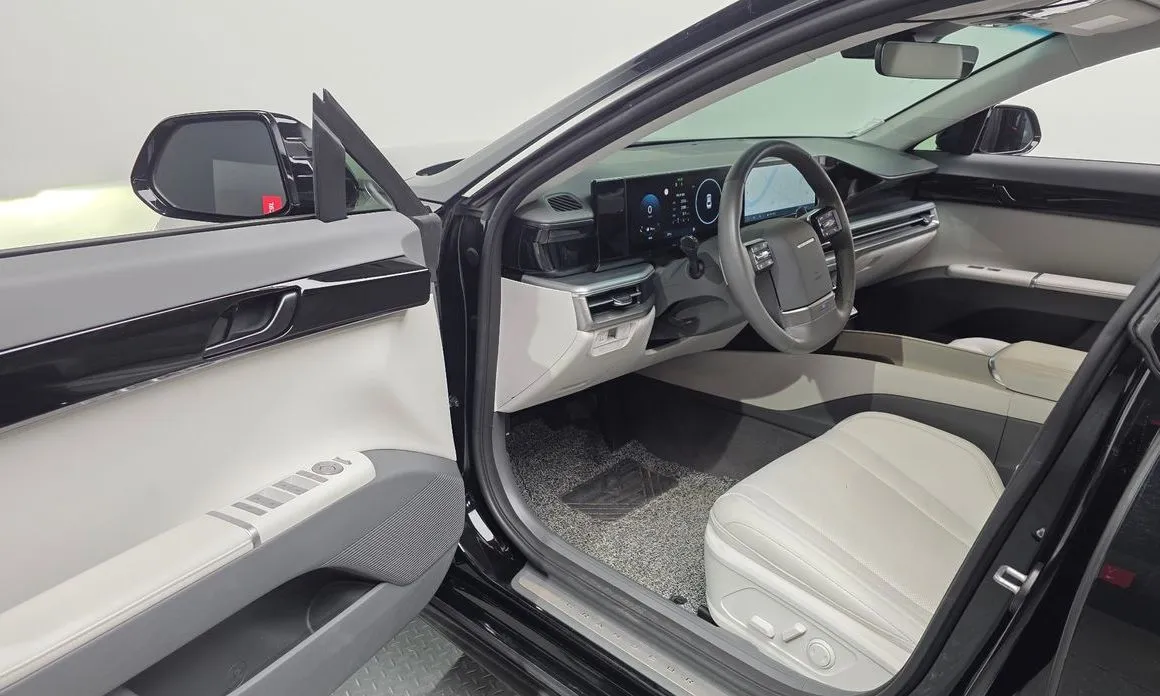 Hyundai Grandeur 2023 из KR, фото 8