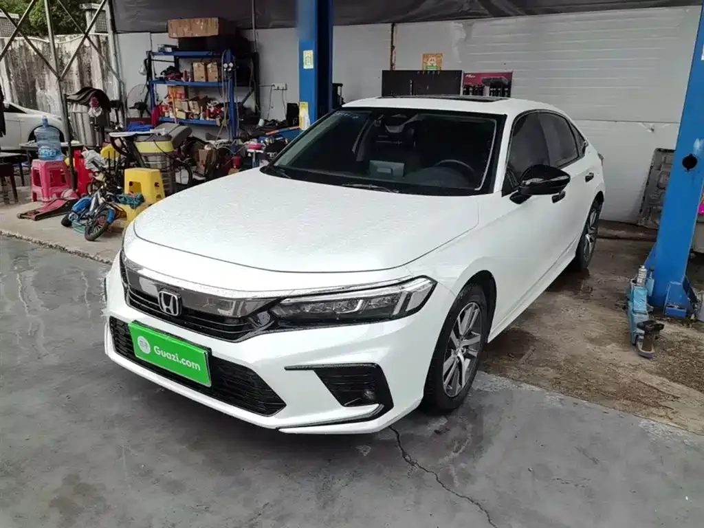 Honda Civic — фото 1
