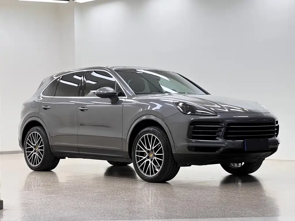 Porsche Cayenne — фото 5