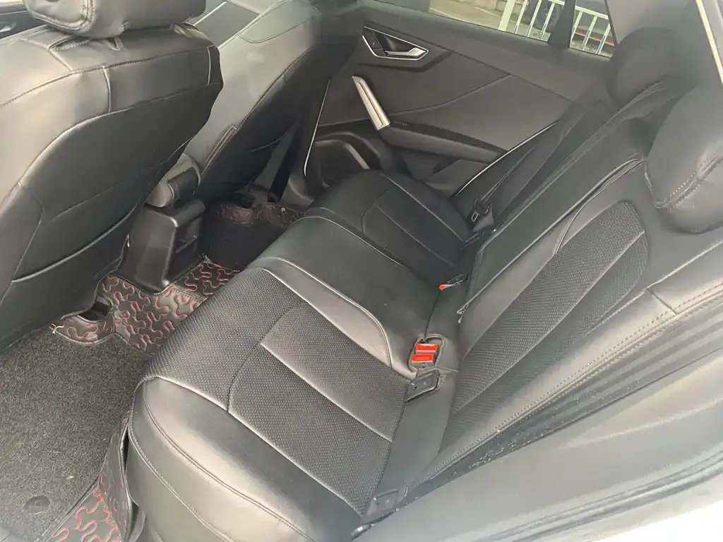 Audi Q2L 2021 из CN, фото 3
