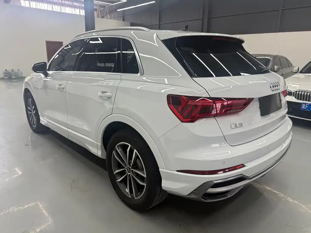 Audi Q3 2022 из CN, фото 6