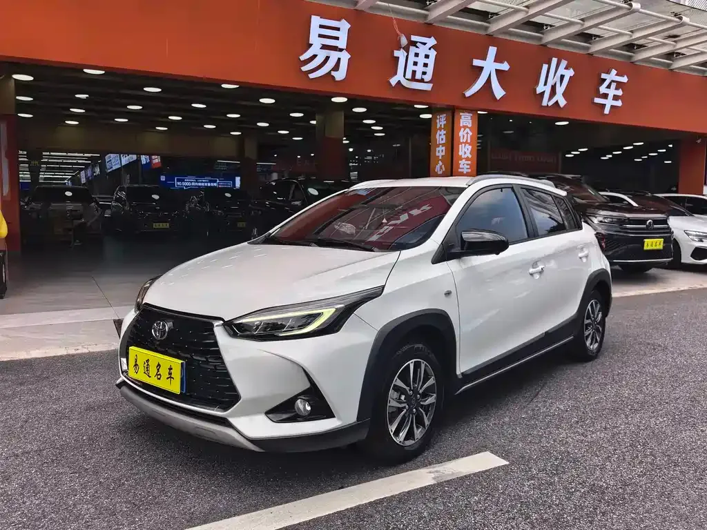 Toyota Yaris L