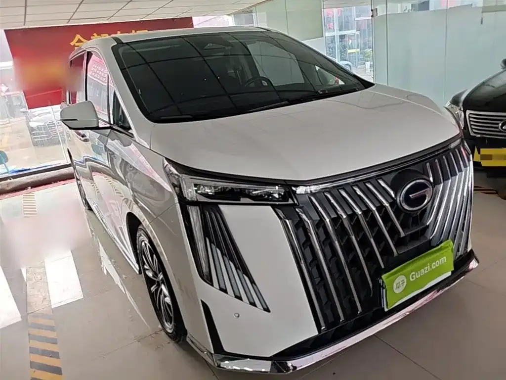 GAC Motor Trumpchi M8 — фото 8