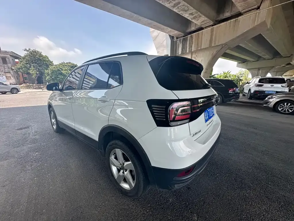 Volkswagen T-Cross — фото 3