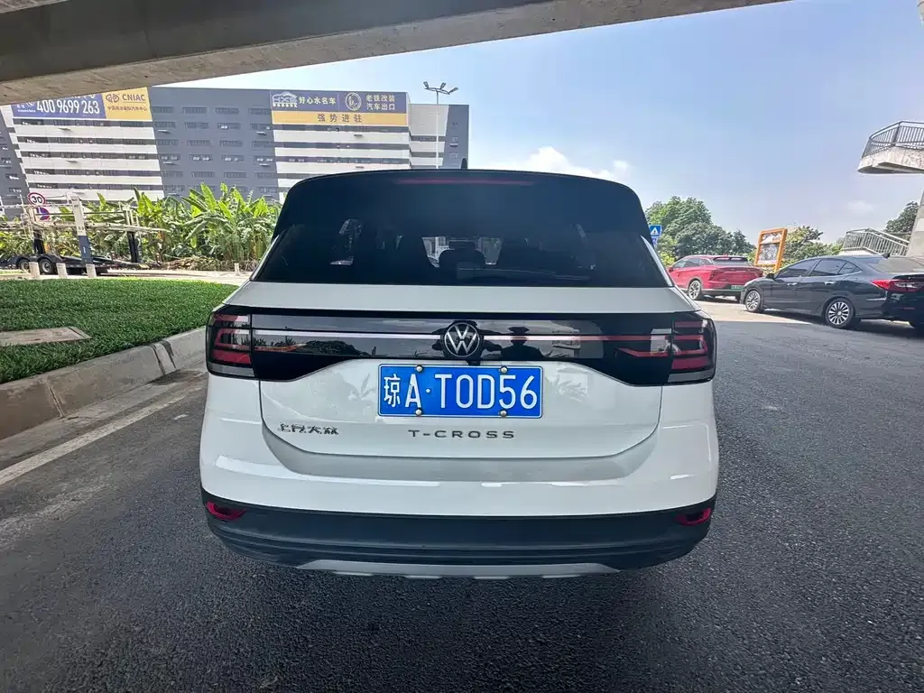 Volkswagen T-Cross — фото 4
