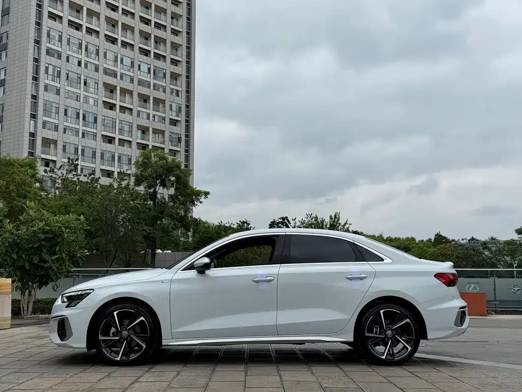 Audi A3 — фото 5