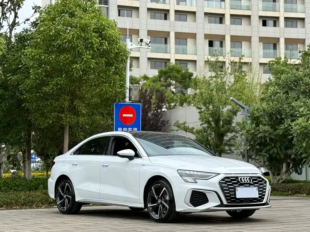 Audi A3 — фото 8