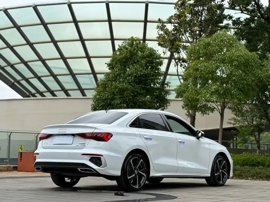Audi A3 — фото 7