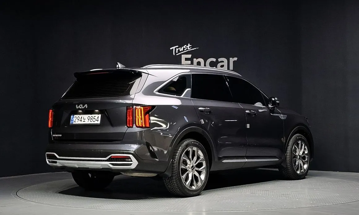 Kia Sorento 2023 из KR, фото 2