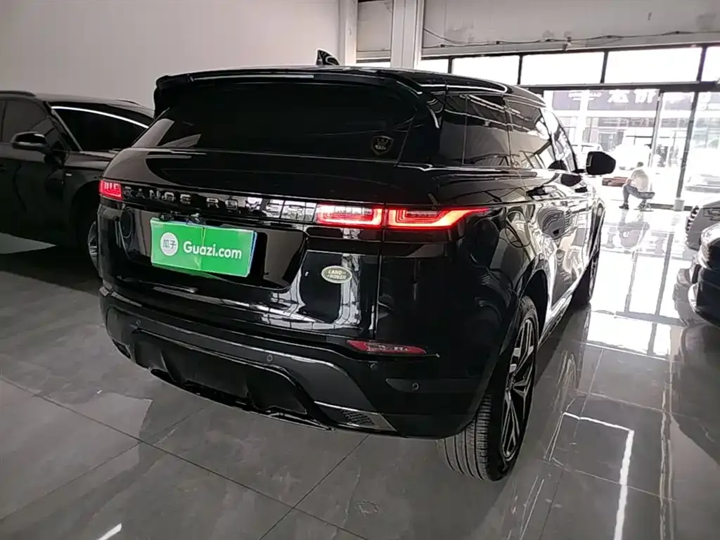 Land Rover Evoque — фото 10