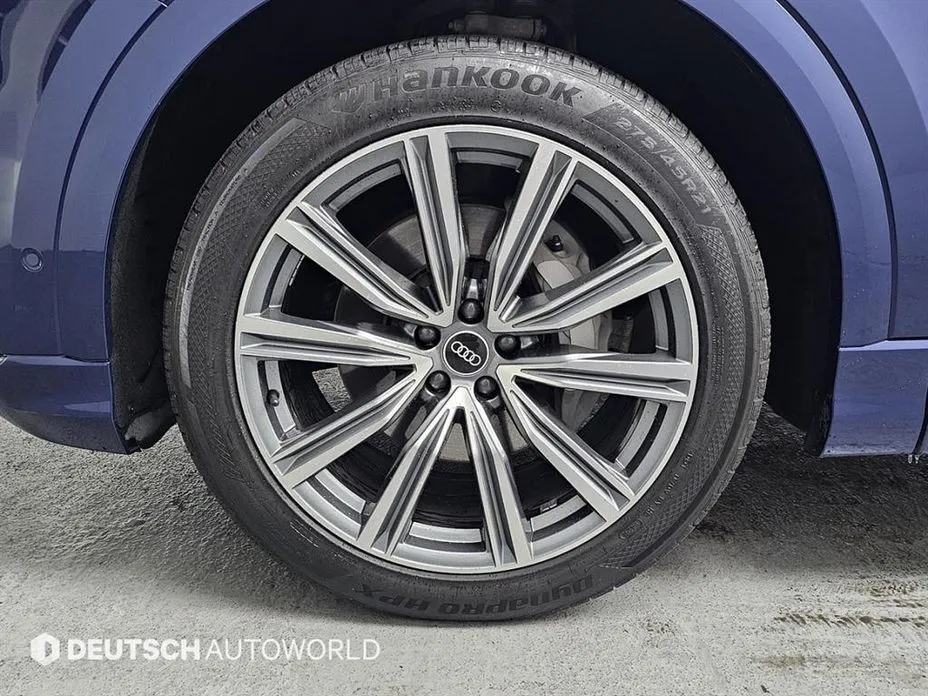 Audi Q8 2021 из KR, фото 10