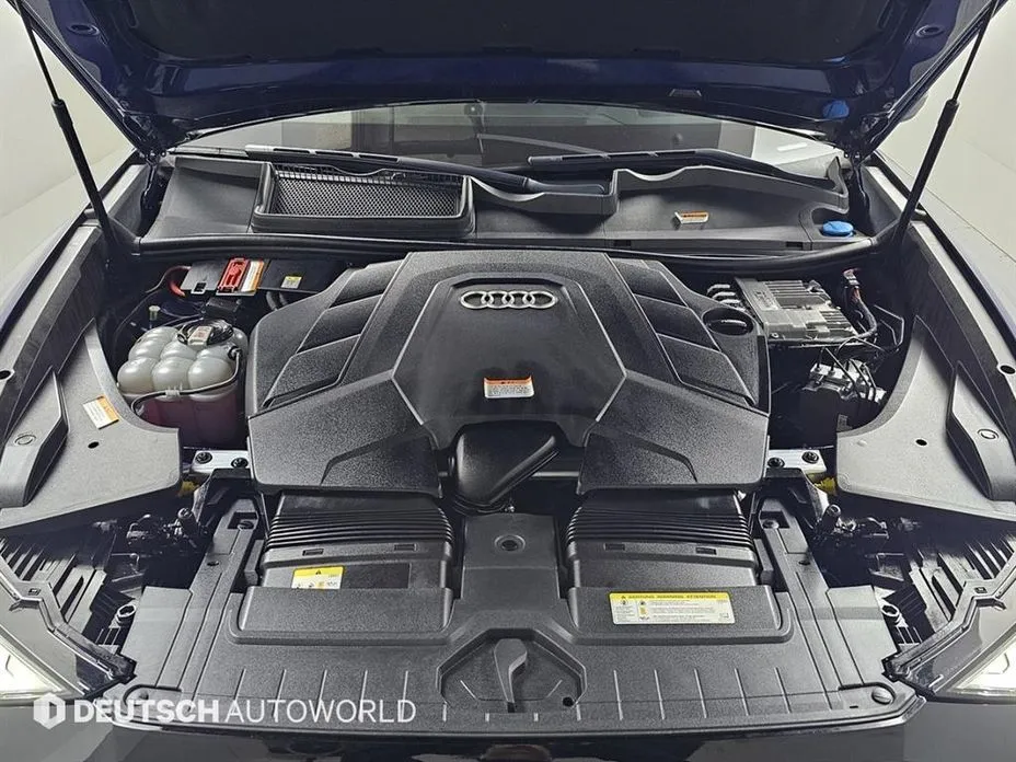 Audi Q8 2021 из KR, фото 9