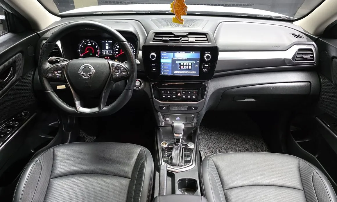 KG Mobility (Ssangyong) TIBOLI 2025 из KR, фото 6