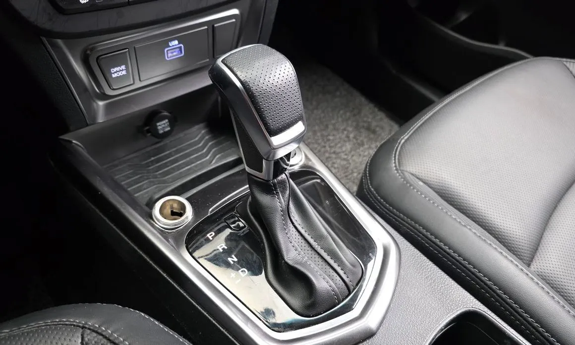 KG Mobility (Ssangyong) TIBOLI 2025 из KR, фото 10