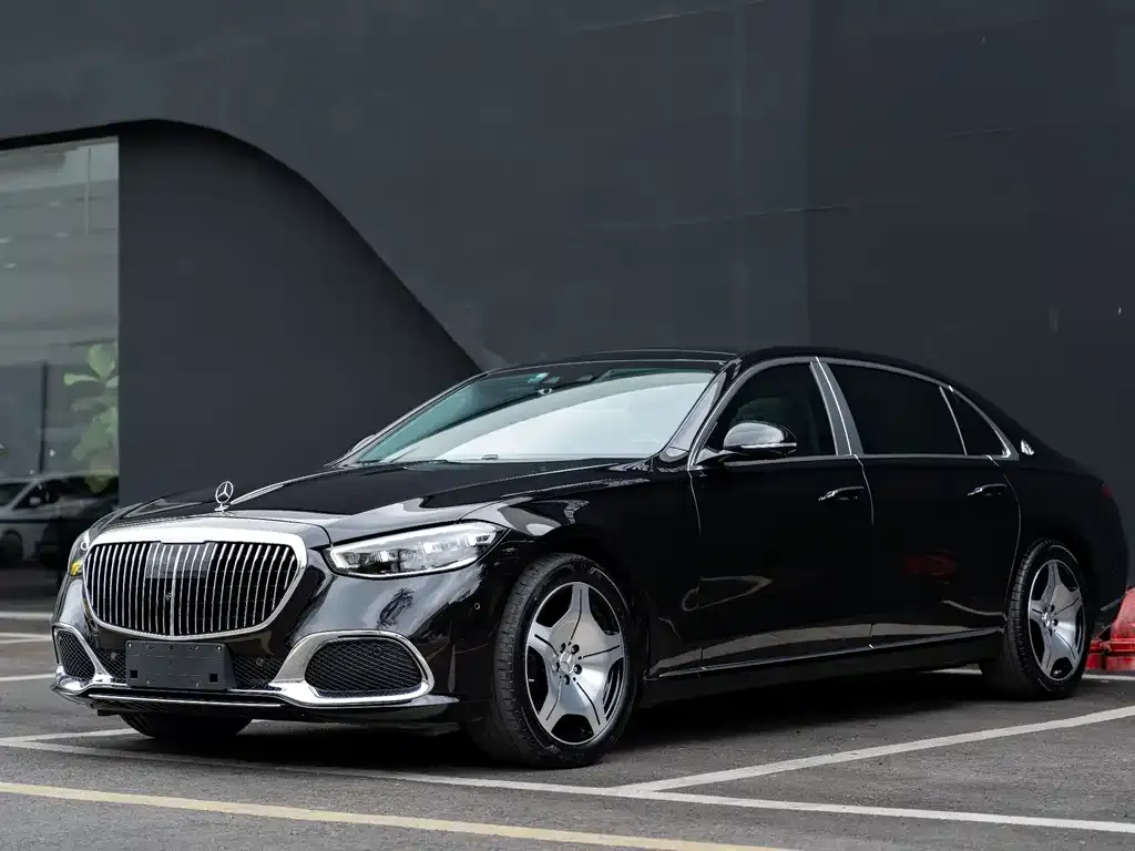 Mercedes-Benz S-Class — фото 1