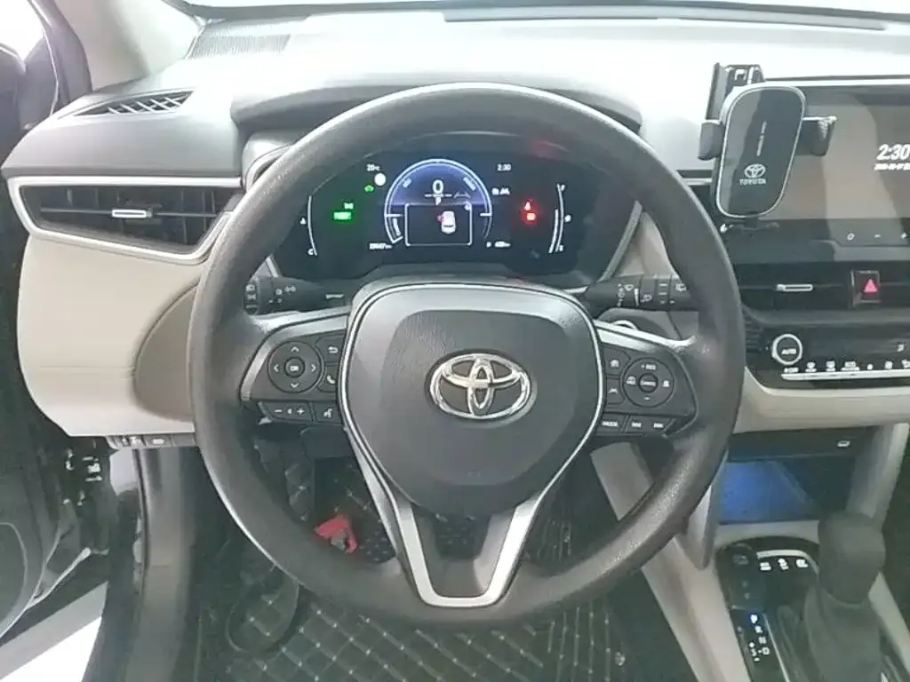 Toyota Frontlander 2023 из CN, фото 9