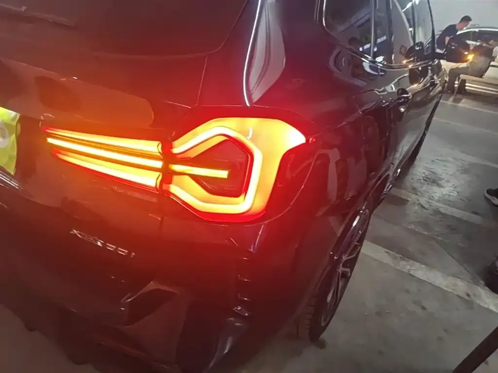BMW X3 — фото 3
