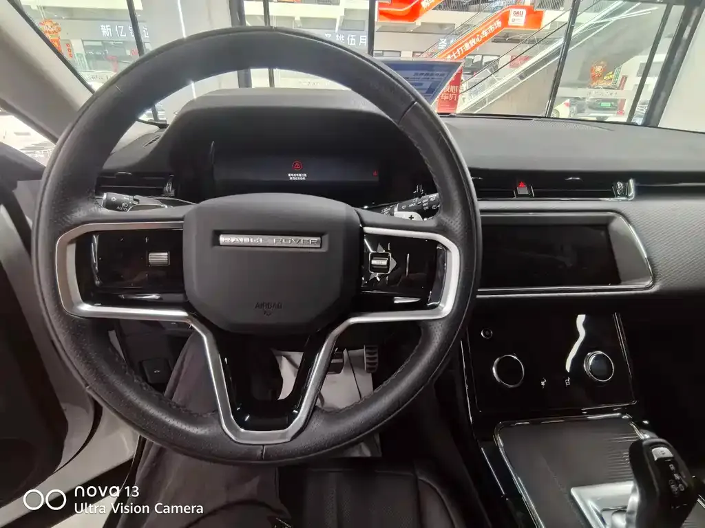 Land Rover Evoque — фото 9
