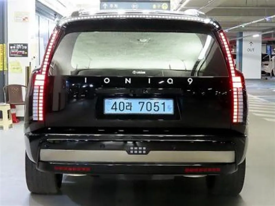 Hyundai Ioniq9 — фото 8