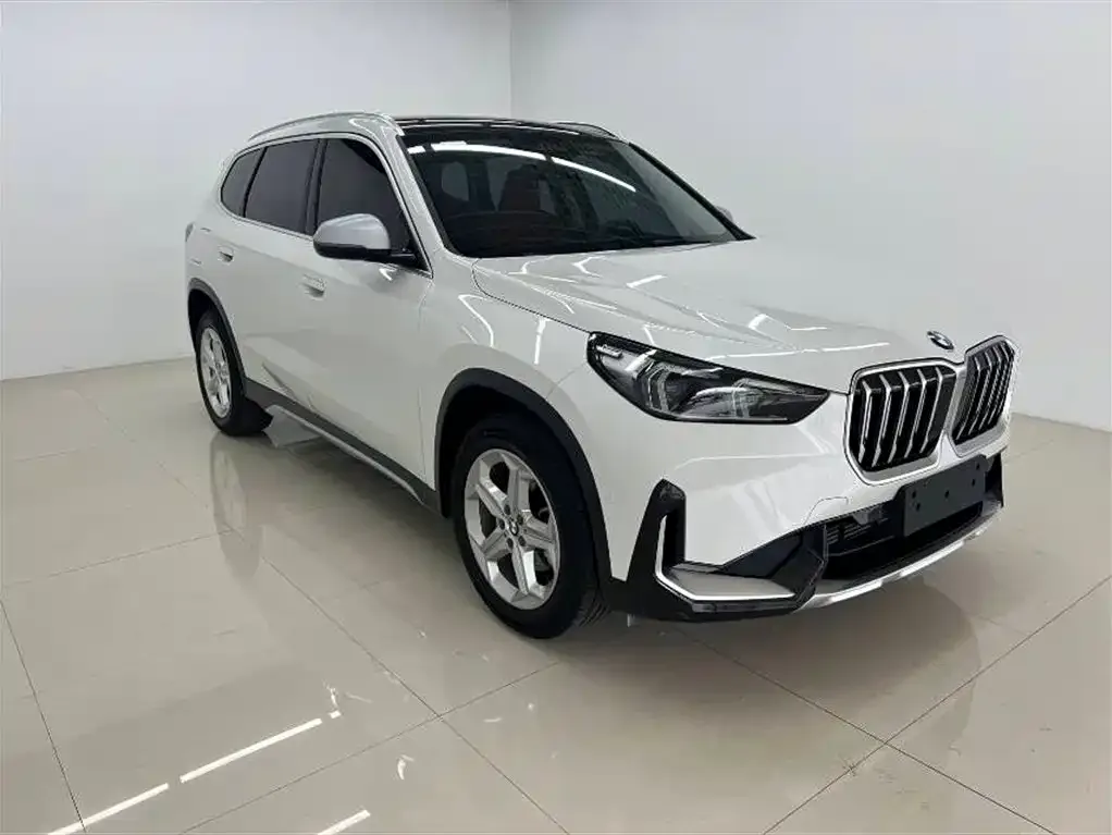 BMW X1 — фото 3