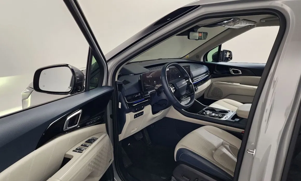 Kia Carnival 2025 из KR, фото 4