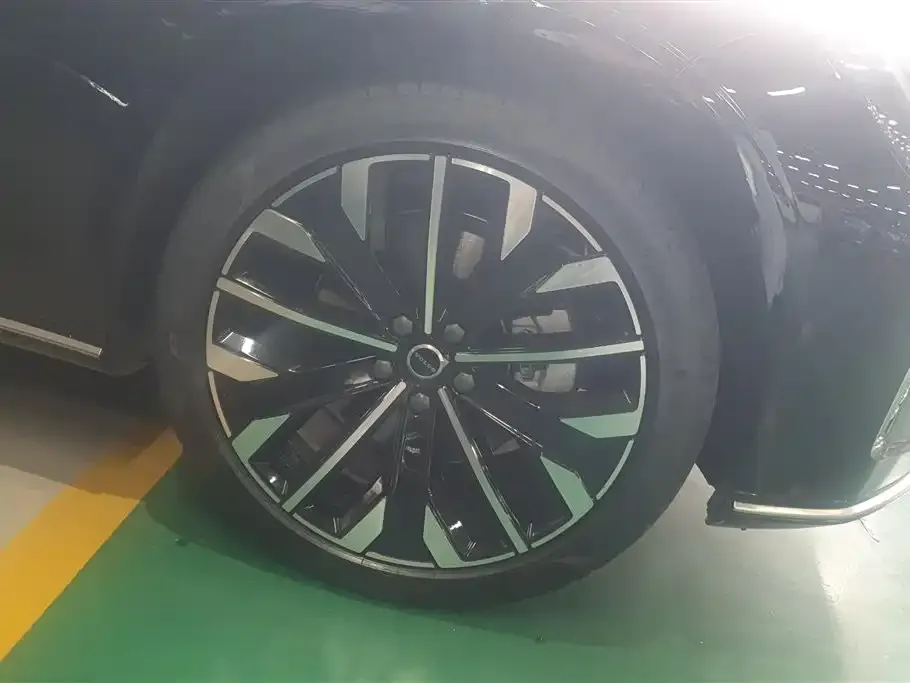 Volvo S90 — фото 10