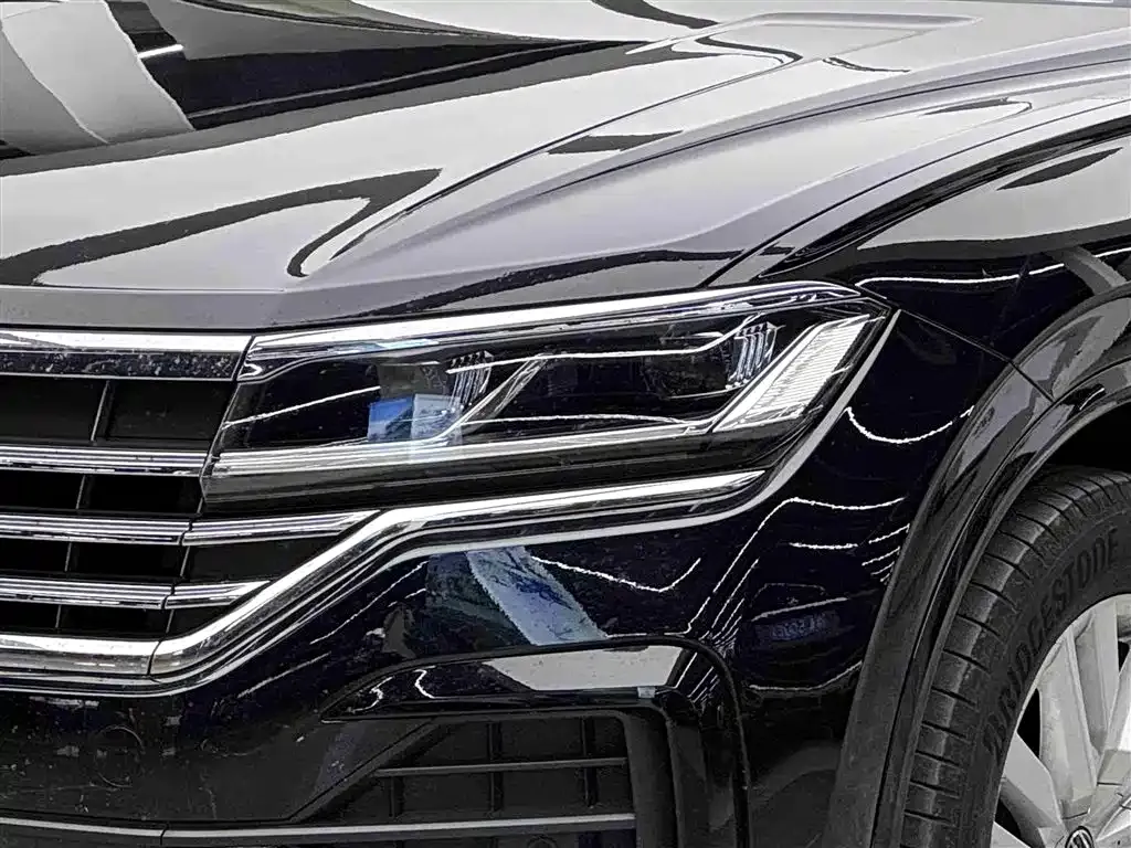 Volkswagen Touareg 2023 из CN, фото 9