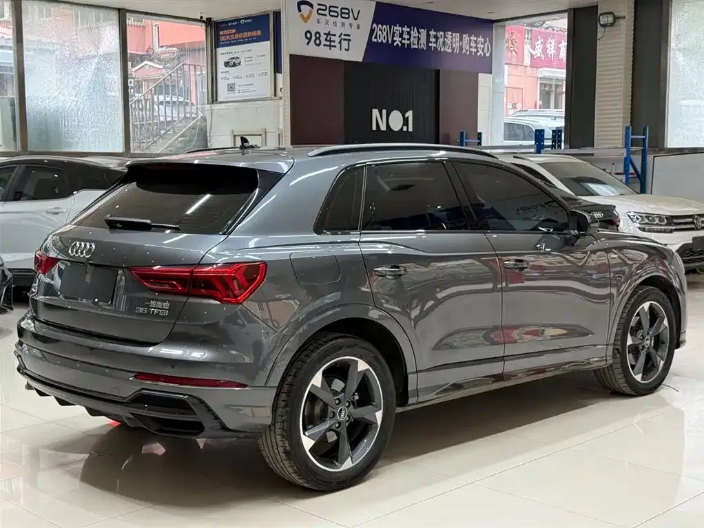 Audi Q3 — фото 5