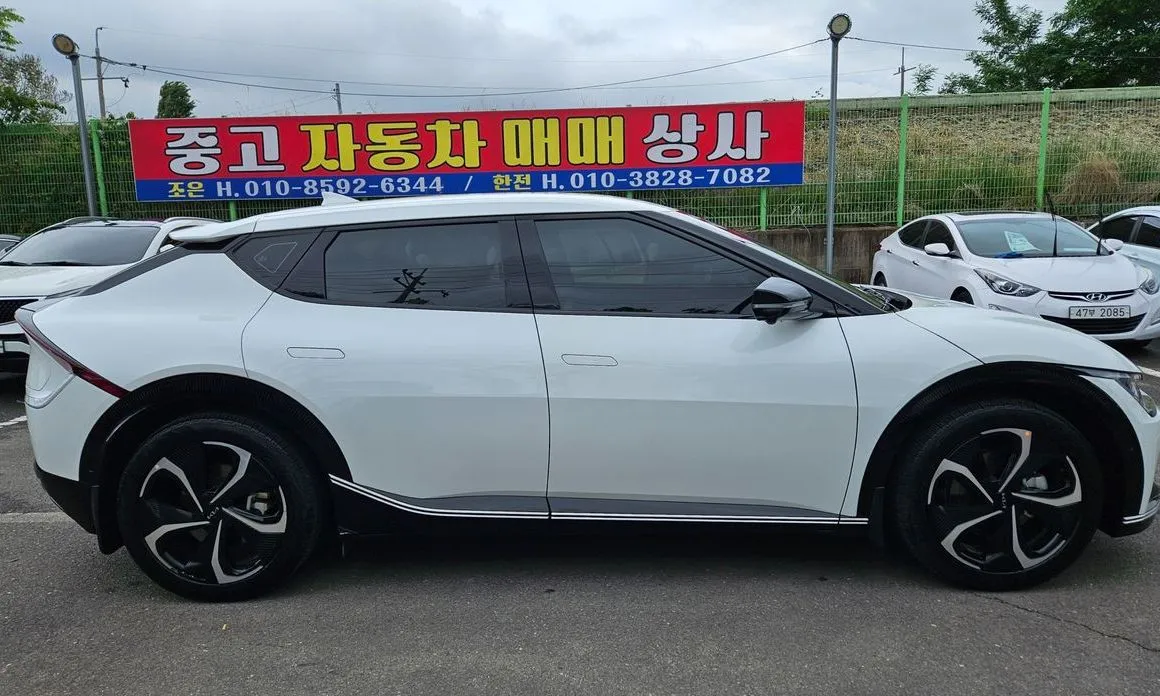 Kia EV6 2023 из KR, фото 6