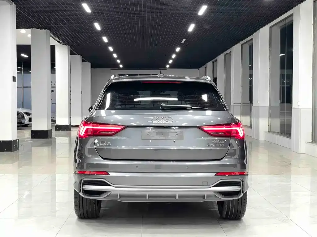 Audi Q3 — фото 2