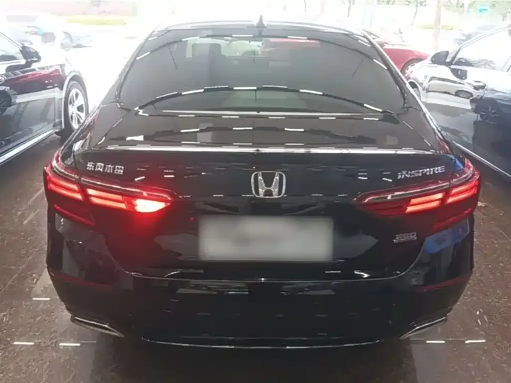 Honda Inspire — фото 6
