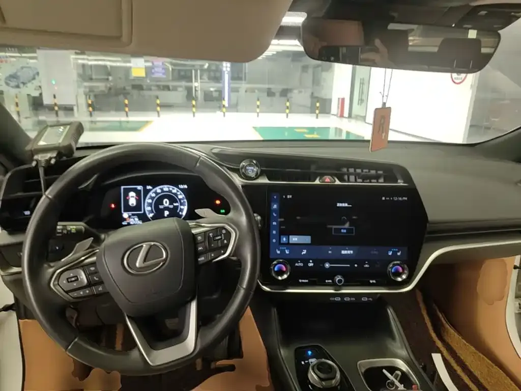 Lexus RZ 2023 из CN, фото 10
