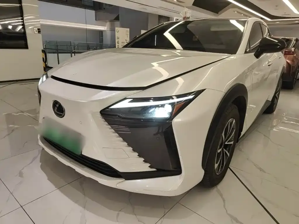 Lexus RZ 2023 из CN, фото 2