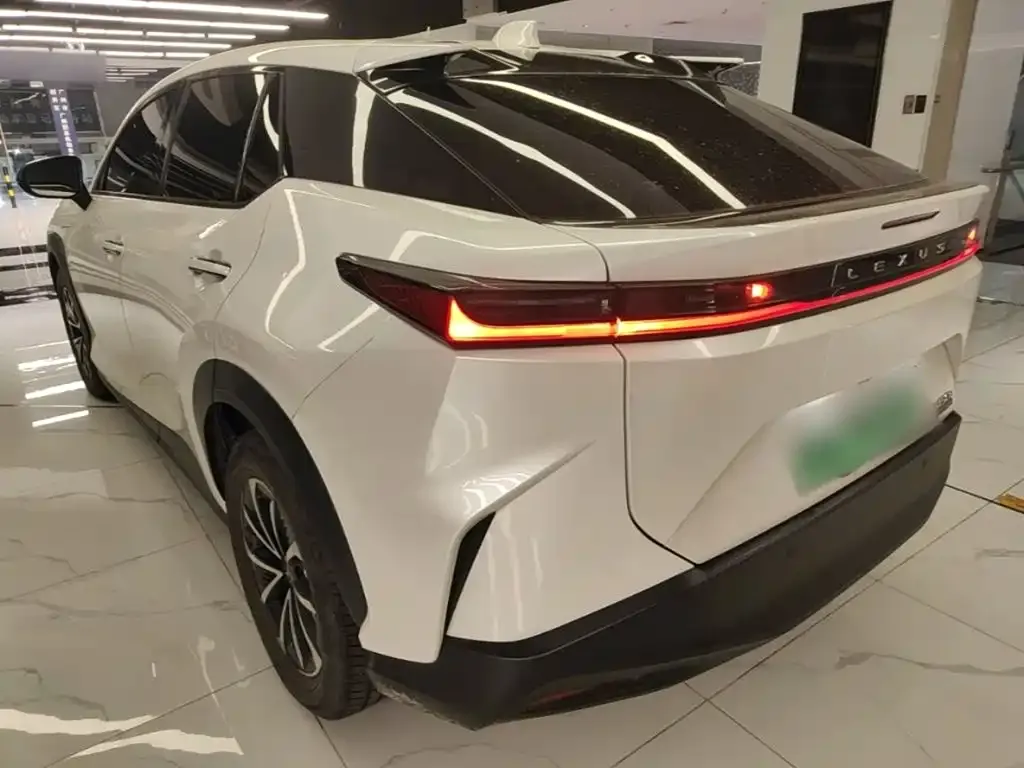 Lexus RZ 2023 из CN, фото 5
